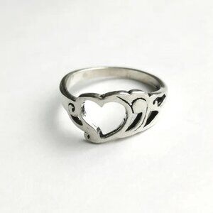 Sterling Silver Open Heart Ring size 6 🆕